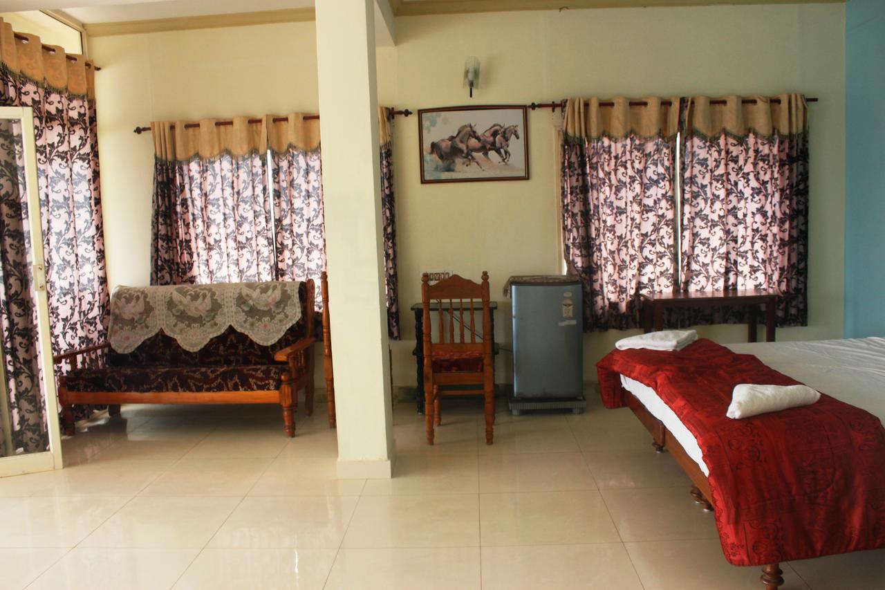 Adam Beach Resort Kovalam Exterior foto