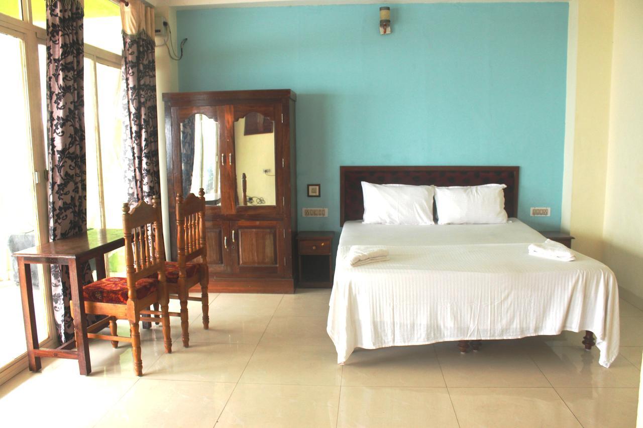 Adam Beach Resort Kovalam Exterior foto