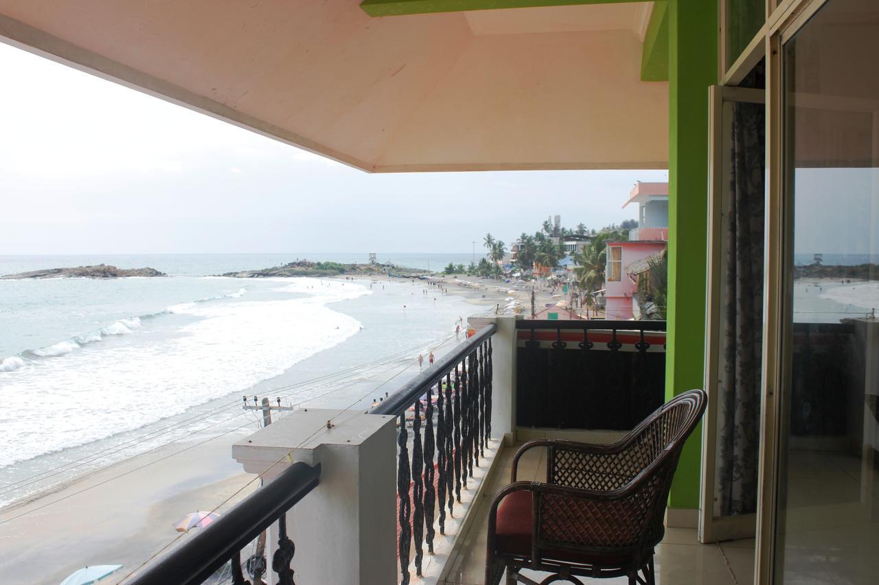 Adam Beach Resort Kovalam Exterior foto